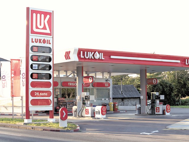 Președintele CA al Lukoil a murit. A căzut de la fereastra unui spital din Moscova