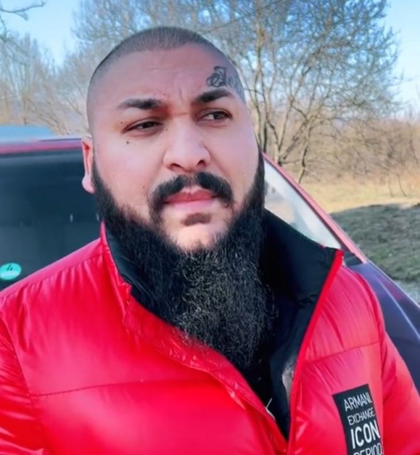 Dani Mocanu s-a apucat de OnlyFans! Manelistul se dedică industriei adult: „Mamă, aruncă telefonul!”