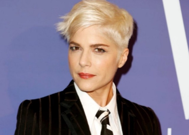 Selma Blair, strangulată de iubit! A cerut ordin de restricție împotriva lui: „Ești o invalidă bună de nimic”