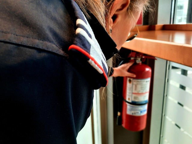 Controale la 21 de benzinării din județ. Au fost aplicate amenzi în valoare de 22.500 lei