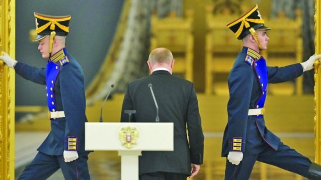 Europa, distrusă de sancțiunile pe care America le-a impus Rusiei!