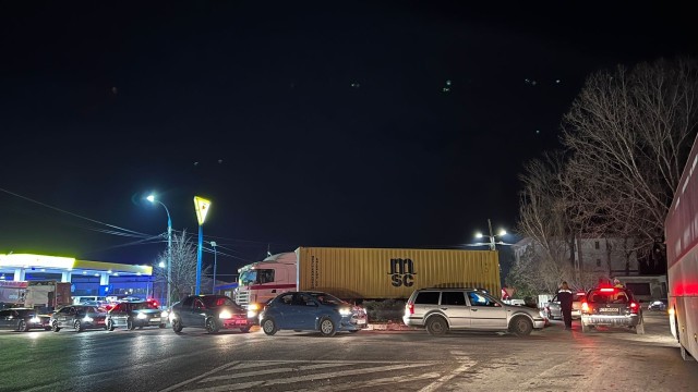 Haosul creat de scumpirea carburantului, ironizat pe Facebook!