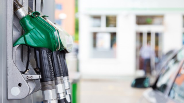 Cîțu, după sancțiunile date benzinarilor: Un desant al instituţiilor statului împotriva companiilor private