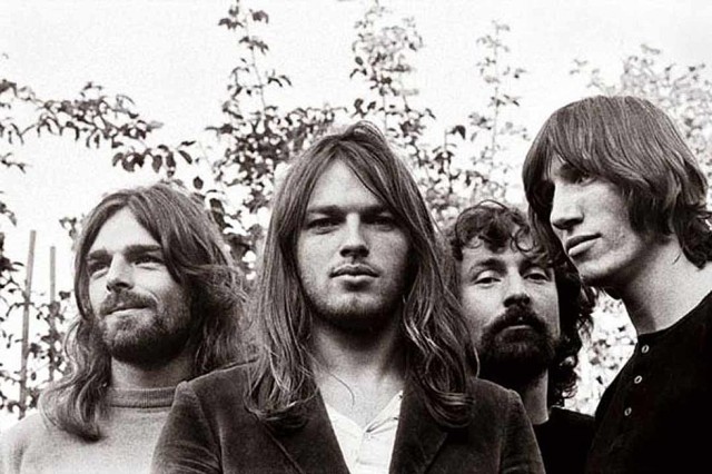 Pink Floyd şi solistul David Gilmour anunță că îşi elimină muzica de la toţi furnizorii din Rusia şi Belarus