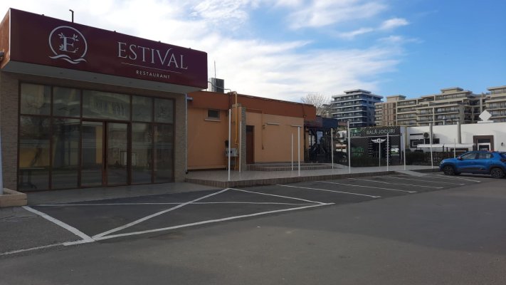Restaurantul Estival din Mamaia s-ar putea transforma într-un imobil cu 3 etaje
