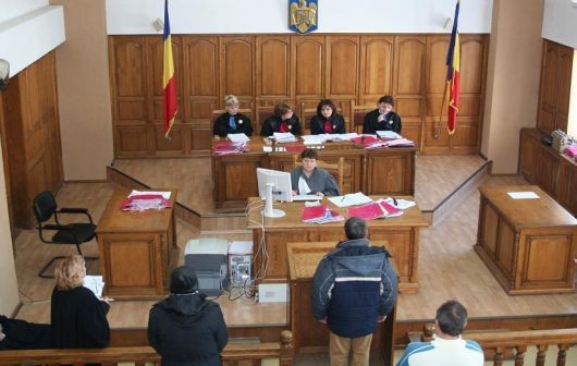 Firma care a cerut falimentul JT Grup Oil SA nu are bani să plătească cauțiunea de 40.000 de lei?!