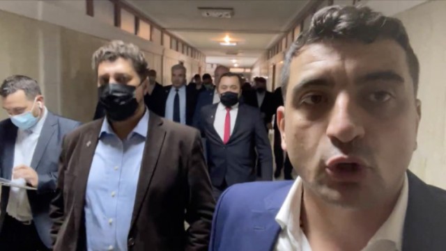 AUR a scăzut după ce Rusia a invadat Ucraina