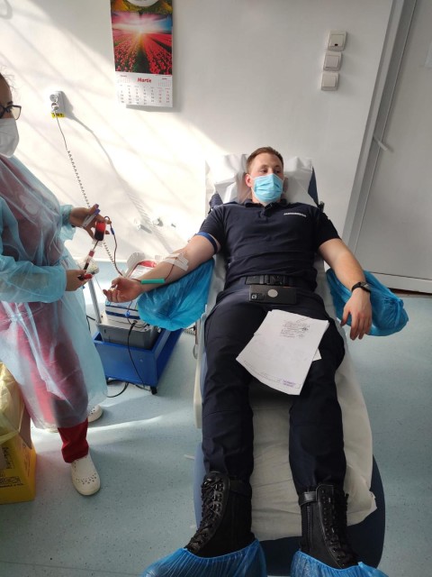 Jandarmii constănţeni au donat sânge pentru cei aflaţi în suferinţă