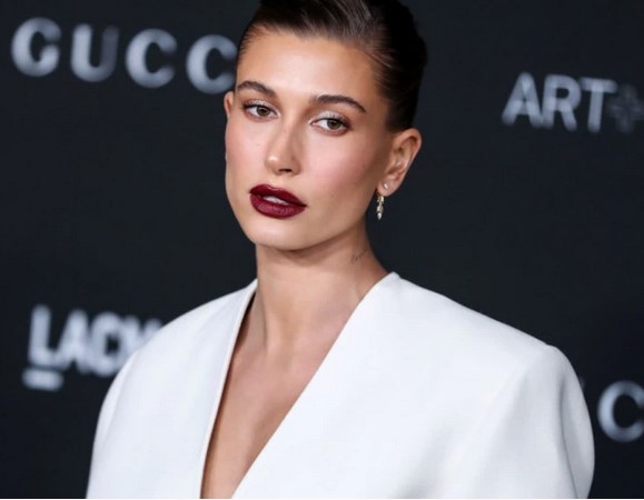 Soția lui Justin Bieber, de urgență la spital din cauza unor probleme neurologice