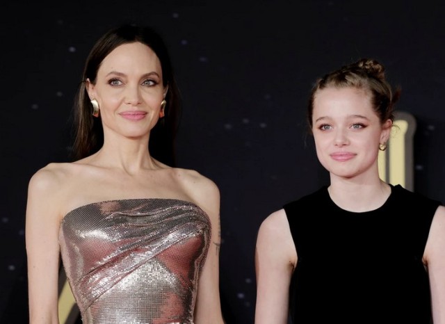 Shiloh-Jolie Pitt, din ce în ce mai feminină! Adolescenta a renunțat la hanoracele largi și părul scurt