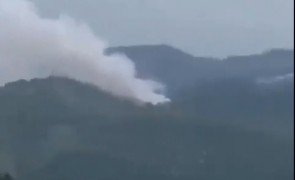 Un avion cu 133 de persoane la bord s-a prăbușit în sudul Chinei. Video