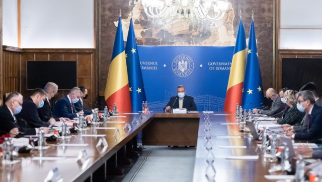 Ciucă: Vom stabili ca doar 50% din dividendele Nuclearelectrica și Romgaz să revină statului