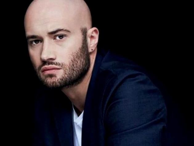 Mihai Bendeac, prima reacție după ce s-a lăsat filmat cu părțile intime la vedere: „Recunosc că sunt prost“