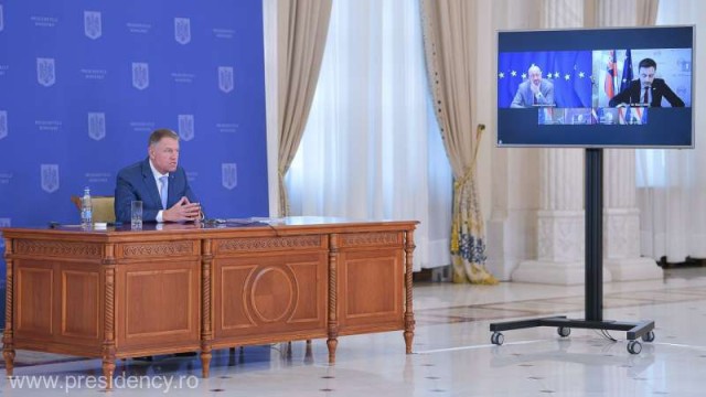Iohannis se pronunţă pentru adoptarea unor sancţiuni suplimentare împotriva Rusiei