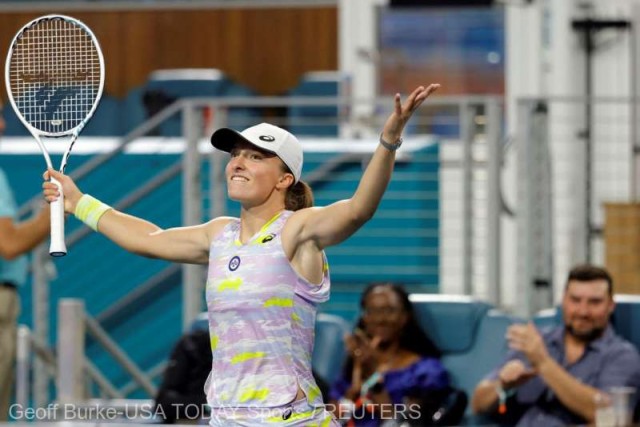Tenis - WTA: Iga Swiatek s-a calificat în turul 3 la Miami şi va fi noul lider mondial