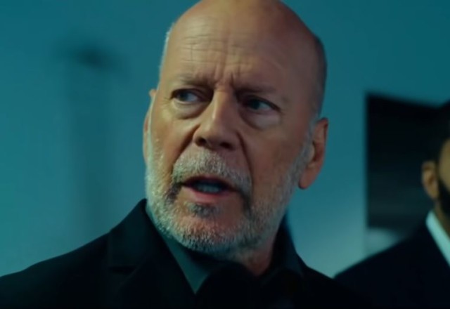 Bruce Willis renunţă la profesia de actor după ce a fost diagnosticat cu afazie