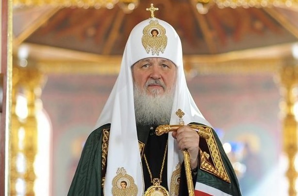 Patriarhul Kiril le cere rușilor să meargă la război