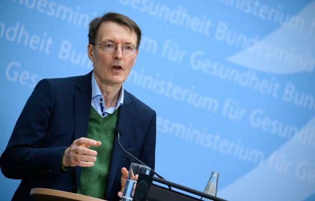 Coronavirus: Germania renunţă la planul ce viza relaxarea regulilor de carantină