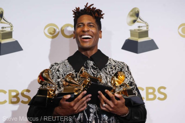 GRAMMY 2022: Jazzmanul Jean Batiste şi duoul Silk Sonic, marii câştigători ai galei