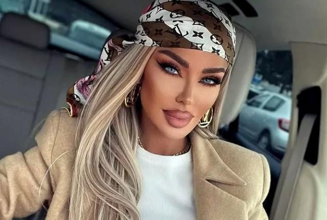 Bianca Drăgușanu are geantă Chanel „contrafăcută“? Blondina a arătat chitanța