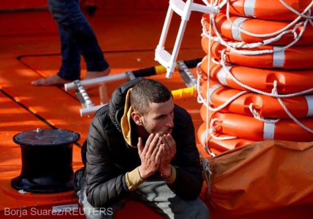 Grecia, acuzată de HRW că foloseşte solicitanţi de azil pentru a returna alţi migranţi spre Turcia