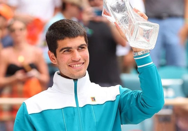 Carlos Alcaraz, cel mai tânăr campion din istoria Miami Open