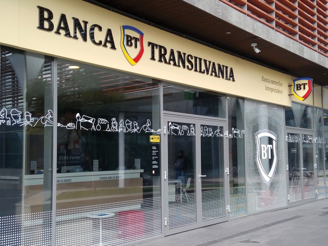 Banca Transilvania, amendată după ce a permis accesarea neautorizată a unor conturi