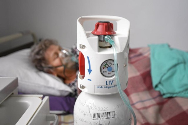 Cutremur în Suedia: În pandemie, bătrânii au primit morfină în loc de oxigen, punându-le capăt vieţii