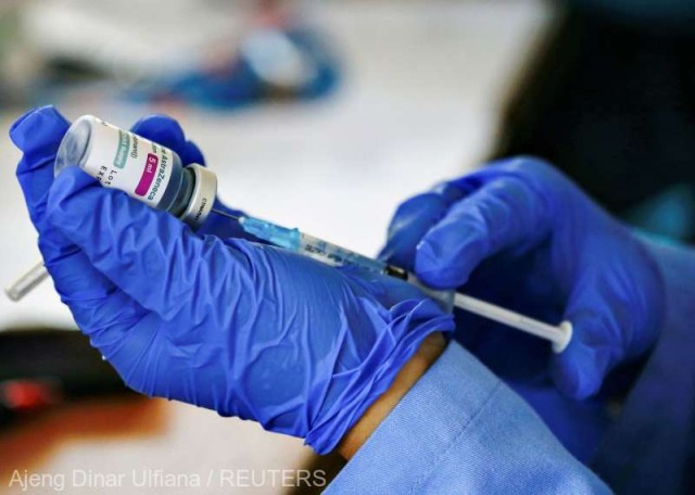 Pentru prima dată, AstraZeneca recunoaște: „Vaccinul anti-Covid poate provoca tromboze rare