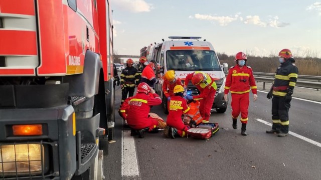 Accident cu victimă, în sensul giratoriu din Ovidiu