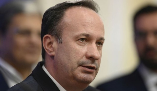 Guvernul va demara o analiză privind modul în care se vinde energia pe piaţă