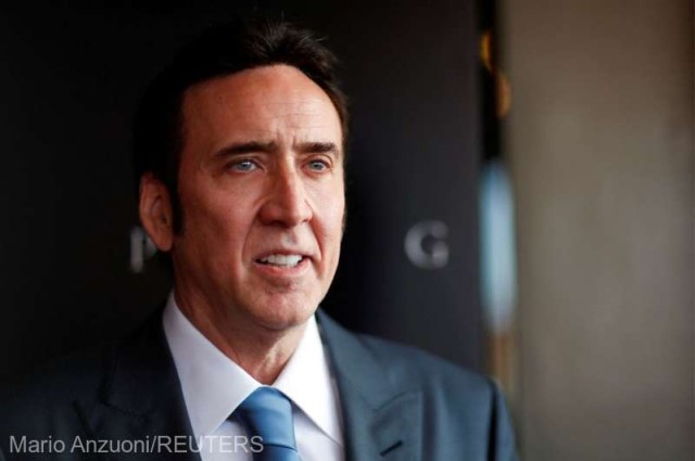 Nicolas Cage îl interpretează pe Nick Cage, o versiune ficţionalizată a sa, în pelicula 'Massive Talent'
