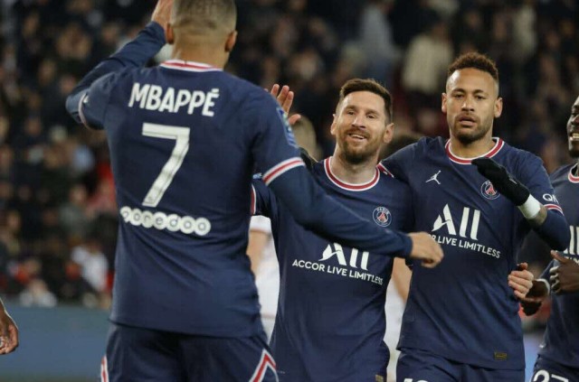 Fotbal: Neymar şi Mbappe au ajutat-o pe PSG să câştige derby-ul cu Olympique Marseille