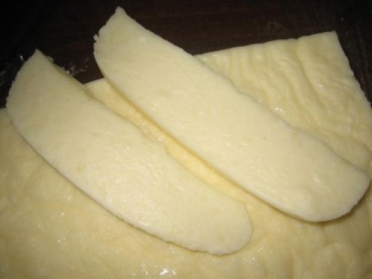 Daea afirmă că nu sunt elemente obiective care se determine scumpirea caşcavalului la 100 de lei/kilogram 
